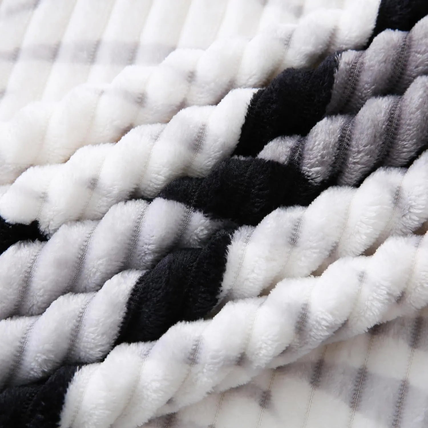 Plush Comfort Blanket – Soft Sherpa Warmth, Double-Sided Design